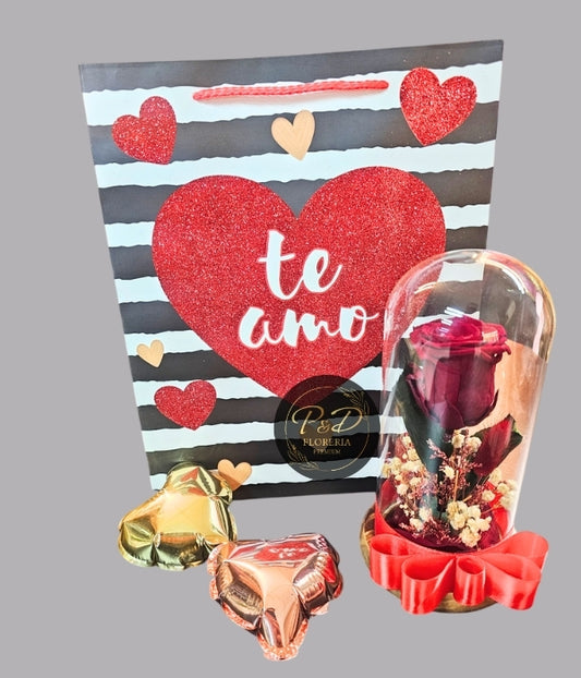 Rosa Roja Preservada con flores secas