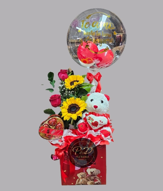 Cajita de rosas y girasoles, Chocolate Corazón, Osito pequeño y Globo